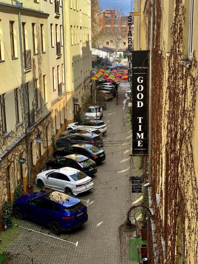 Apartament Szyfonowy By Good Time Лодз Екстериор снимка